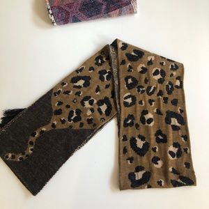 Cheetah Knit Scarf